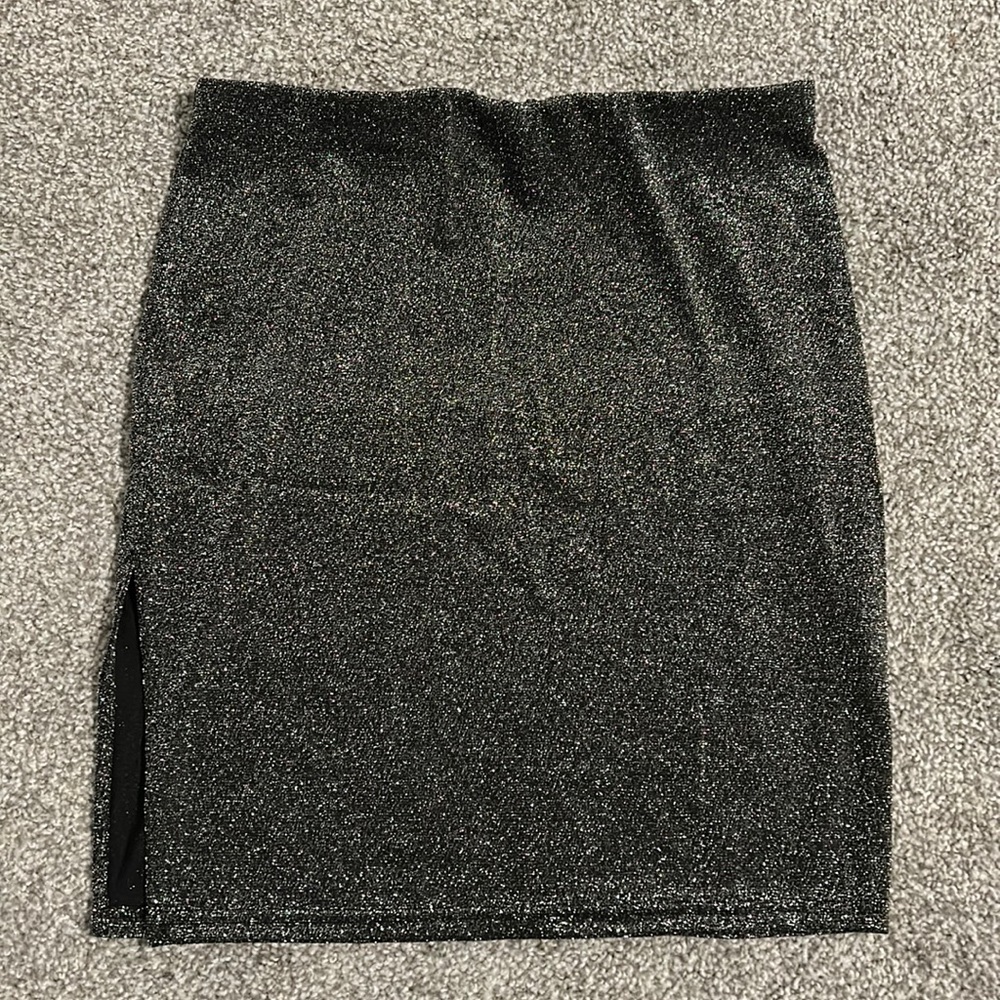 Pencil skirt